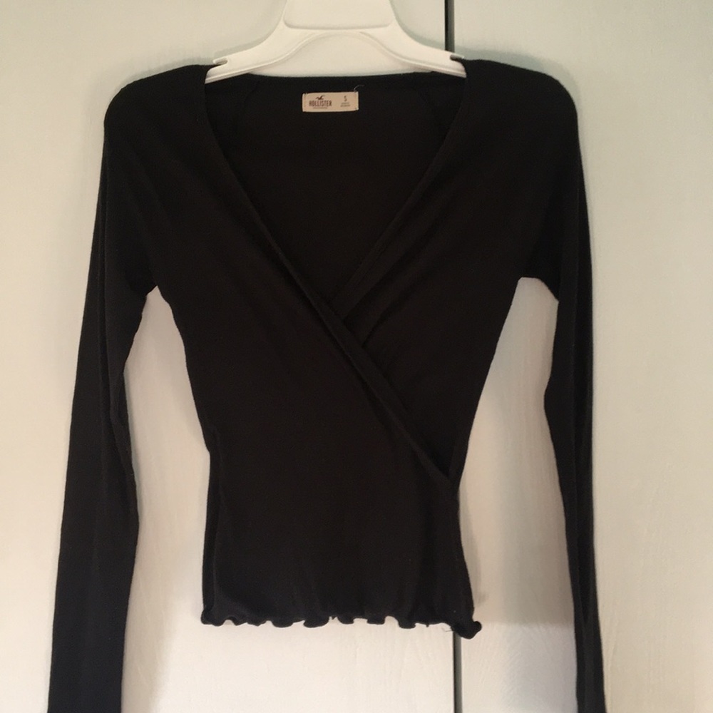 Hollister V-Neck Long Sleeve